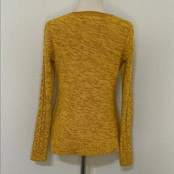 Old Navy Cable Knit Mustard Sweater M Medium 8 10 Fall Autumn - Picture 2 of 3
